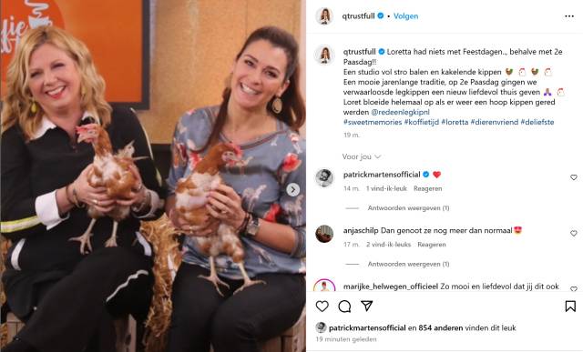 Quinty brengt een ode aan Loretta.